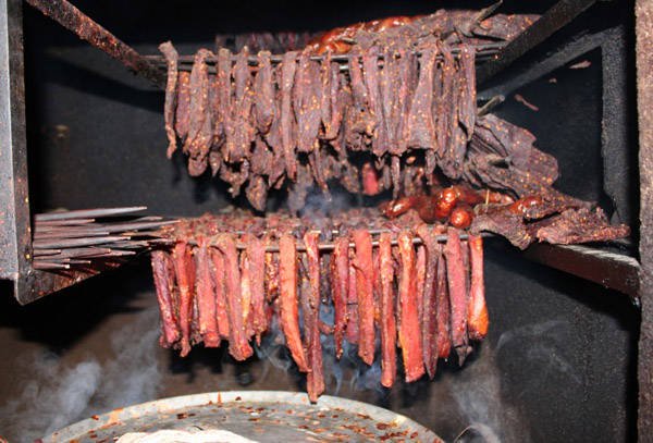 Thịt trâu gác bếp ở Hà Giang.