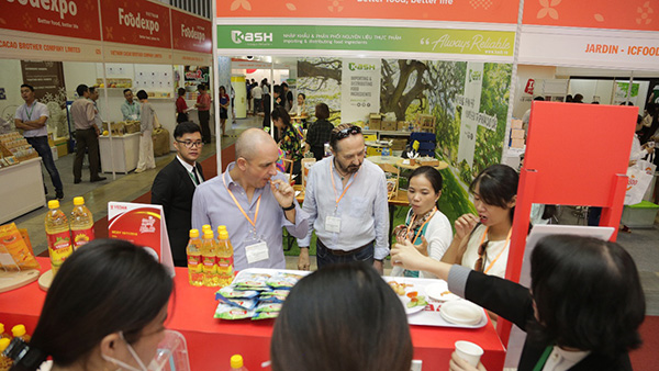 Vedan hân hạnh trình làng các sản phẩm gia vị mới tại Vietnam Foodexpo 2018 - 3