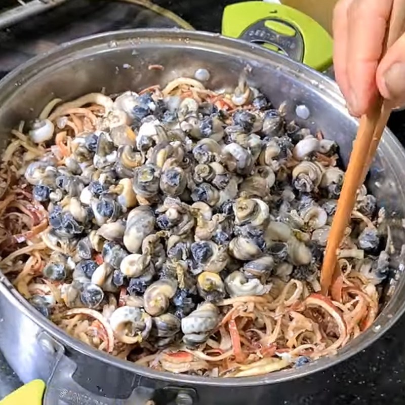Cách nấu nấu món hoa chuối nấu ốc hấp dẫn thơm ngon cho bữa cơm thêm đậm vị - Hình 10
