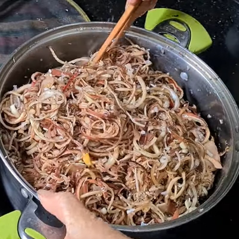 Cách nấu nấu món hoa chuối nấu ốc hấp dẫn thơm ngon cho bữa cơm thêm đậm vị - Hình 9